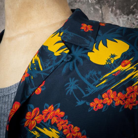 LA CHEMISE HAWAIENNE "PALMIERS/HIBISCUS"