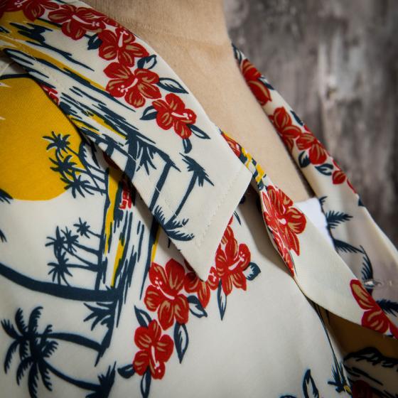 LA CHEMISE HAWAIENNE "PALMIERS/HIBISCUS"