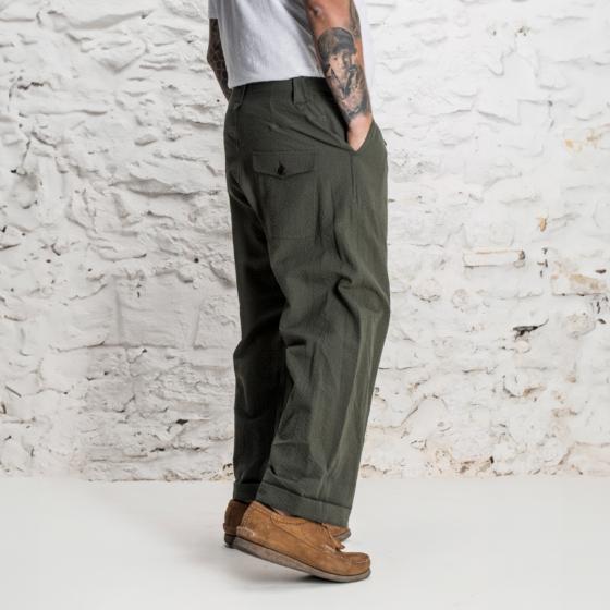 LE PANTALON "LE NERVI“ SEERSUCKER KAKI