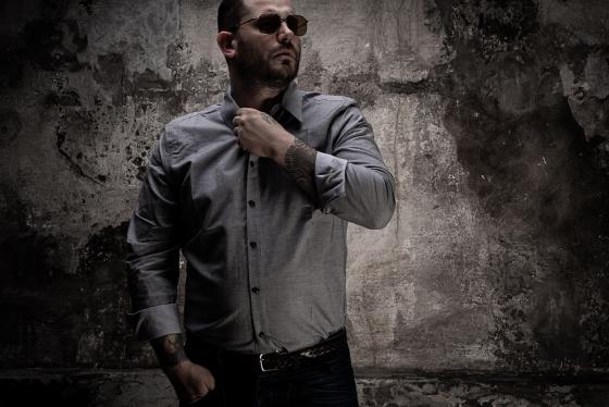 LA CHEMISE "CLASSIQUE" GRISE