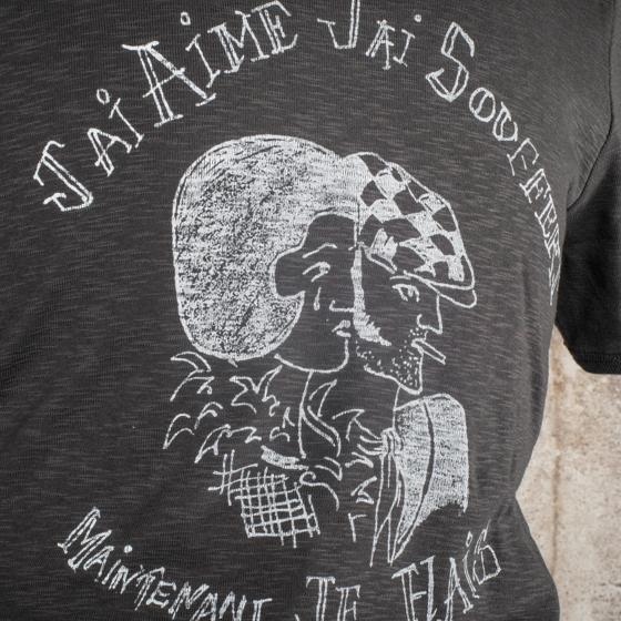 LE TRICOT "J'AI AIMÉ J'AI SOUFFERT"