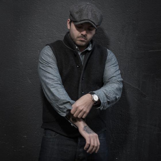 LE GILET "COL OFFICIER" ANTHRACITE