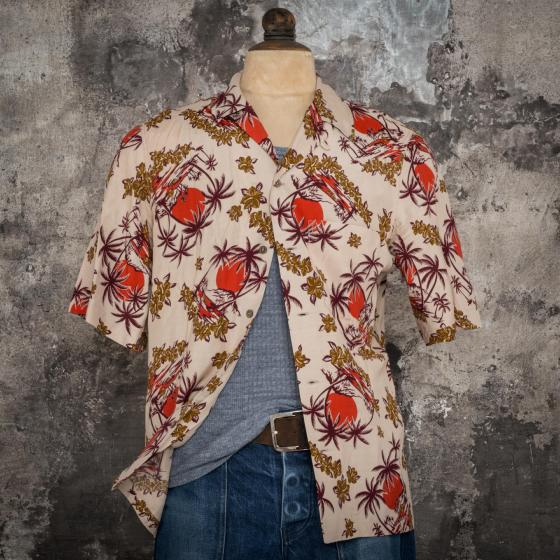LA CHEMISE HAWAIENNE "PALMIERS/HIBISCUS"