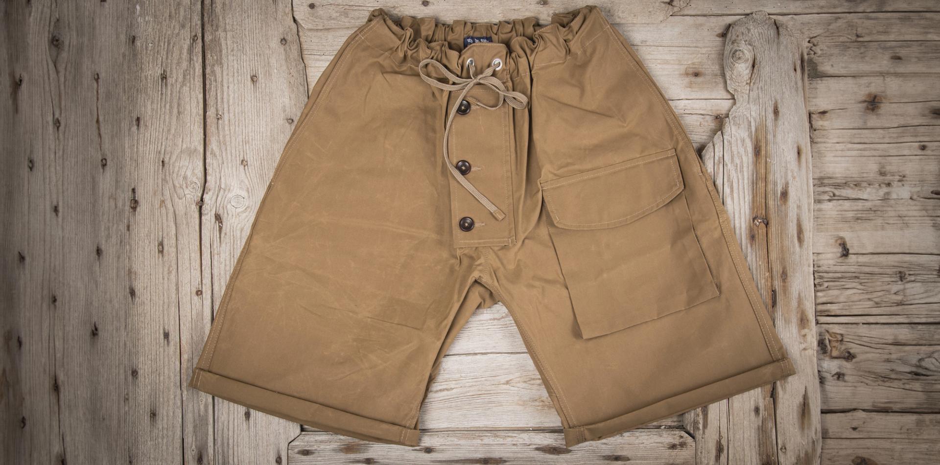 LE SHORT "SUBMARINER" CAMEL