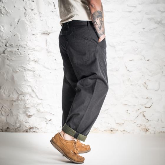 LE PANTALON CARGO HBT  METIS BLACK