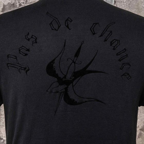 LE TRICOT "PAS DE CHANCES SWALLOWS"
