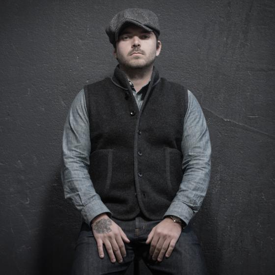 LE GILET "COL OFFICIER" ANTHRACITE