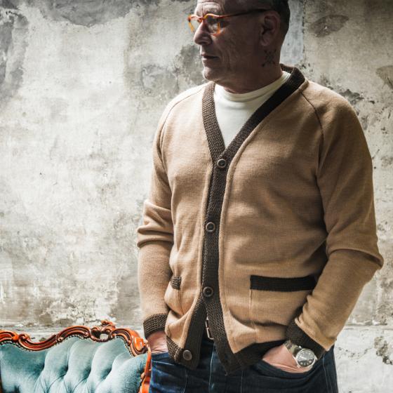 LE CARDIGAN "P'TIT LOUIS" BI-TON